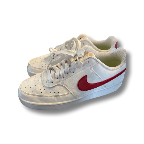 Nike Women’s Court Low Vision - Picture 2 of 3